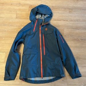 Scott, Gore-Tex jacket. Used only a few times still in excellent condition.